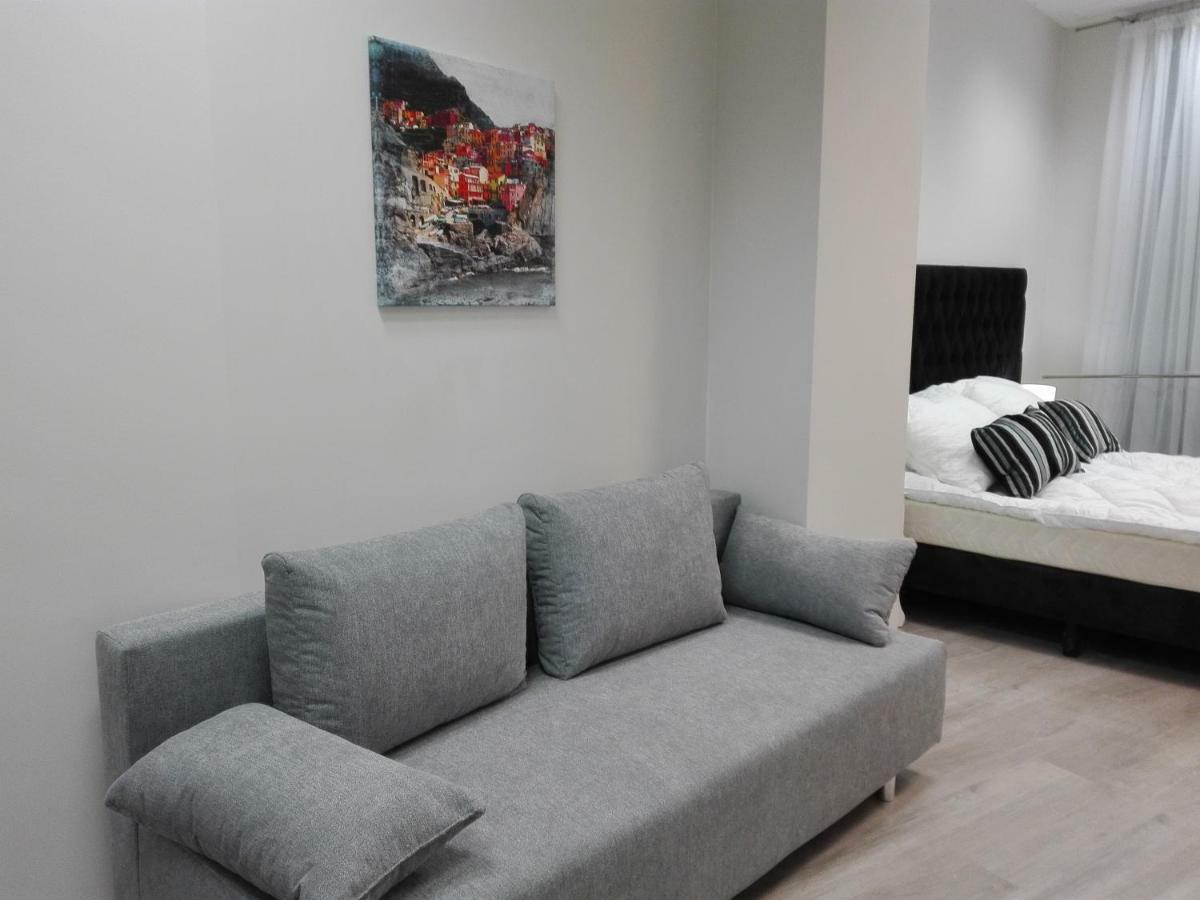 Vabank Apartamenty W Centrum Zielona Góra Exteriör bild