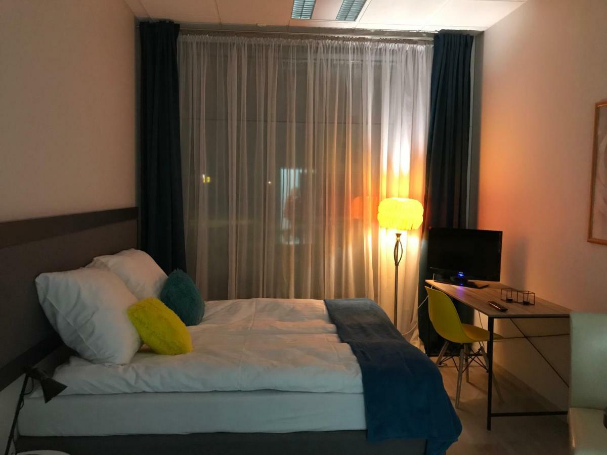 Vabank Apartamenty W Centrum Zielona Góra Exteriör bild